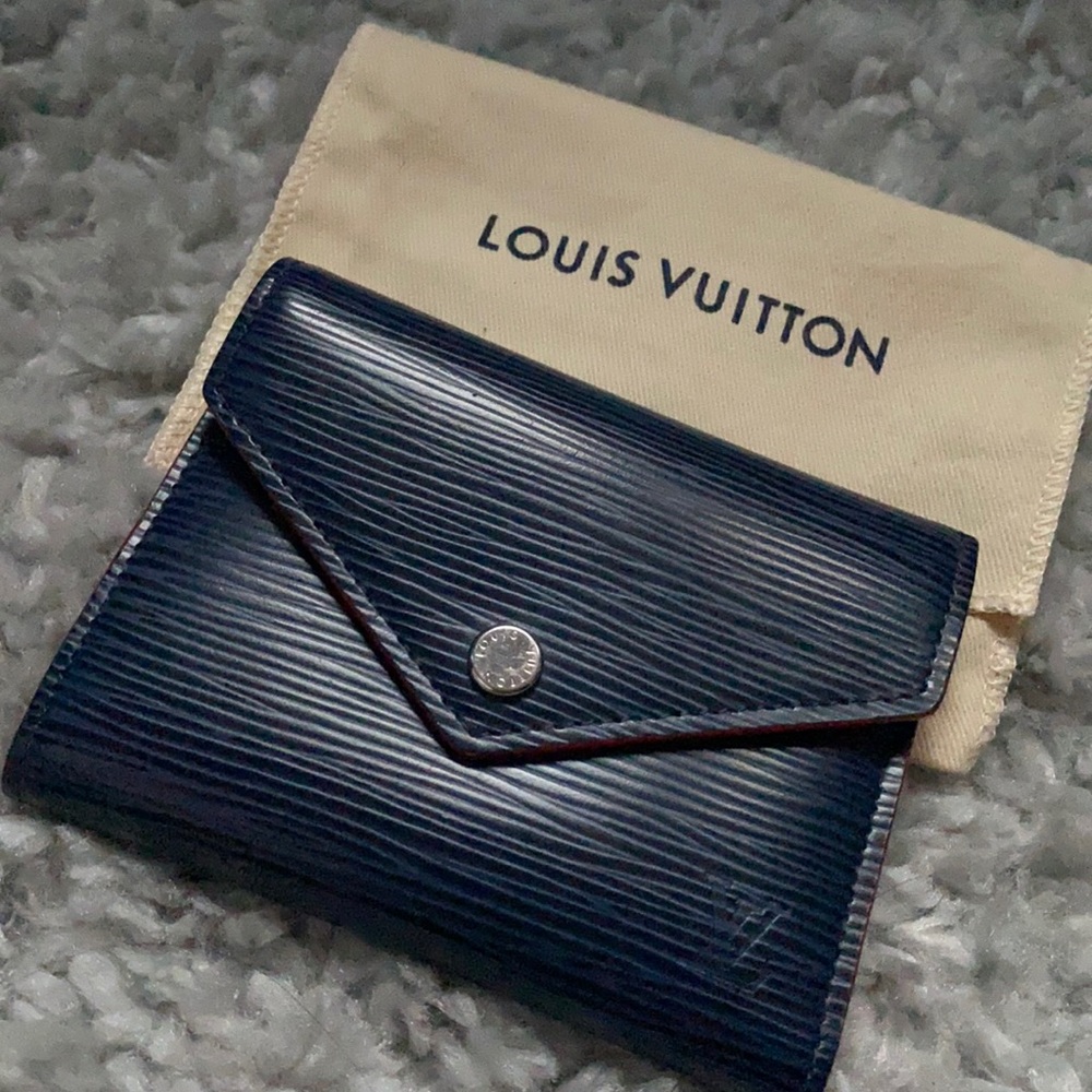 Louis Vuitton Epi Wallet